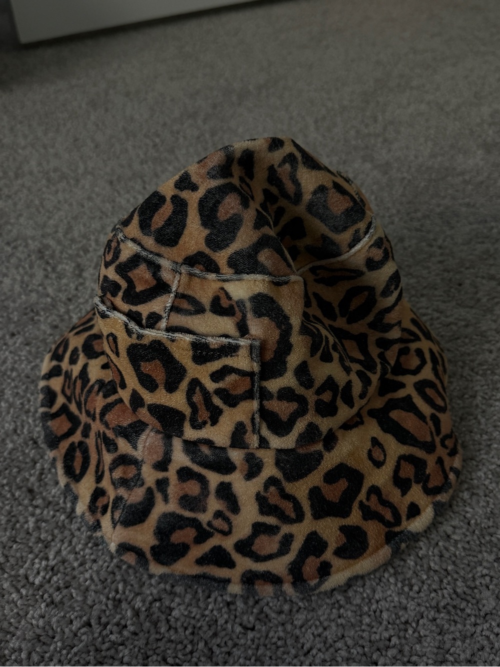 Lack of color Leopard Print Bucket Hat in Tan and Black